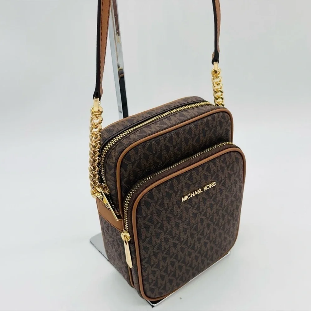Michael Kors Medium NS Chain Xbody
Bag Brown - Picture 4 of 11